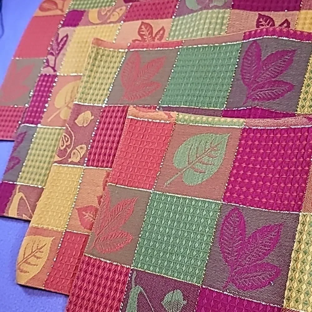 0719. NWTs ~ Harvest Blaze Waffle Napkins (4) & Placemats (4)~ Beautiful 💛